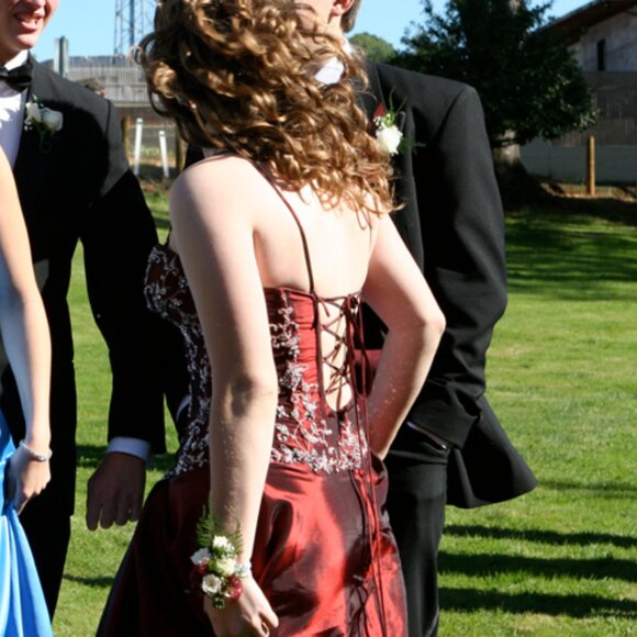 Beaded Prom / Gala Dress with Corset Back and Hi Lo Hem - Size 8 / Medium - Picture 2 of 14